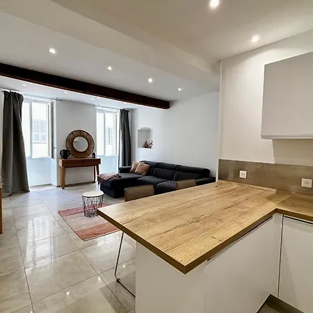 Apartman Magnifique Dans L'hyper-centre D'ajaccio